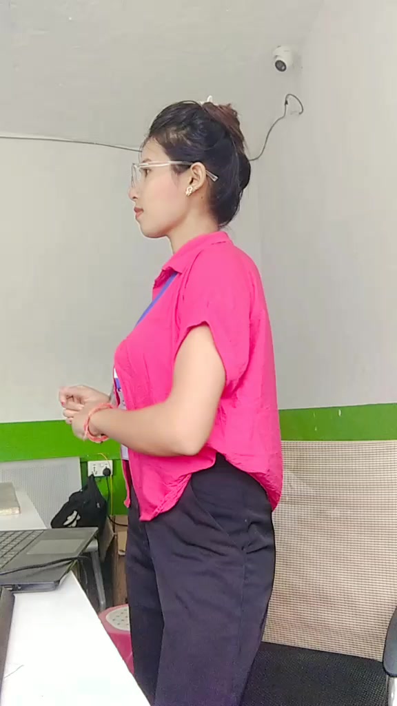 @Xoti(•‿•)