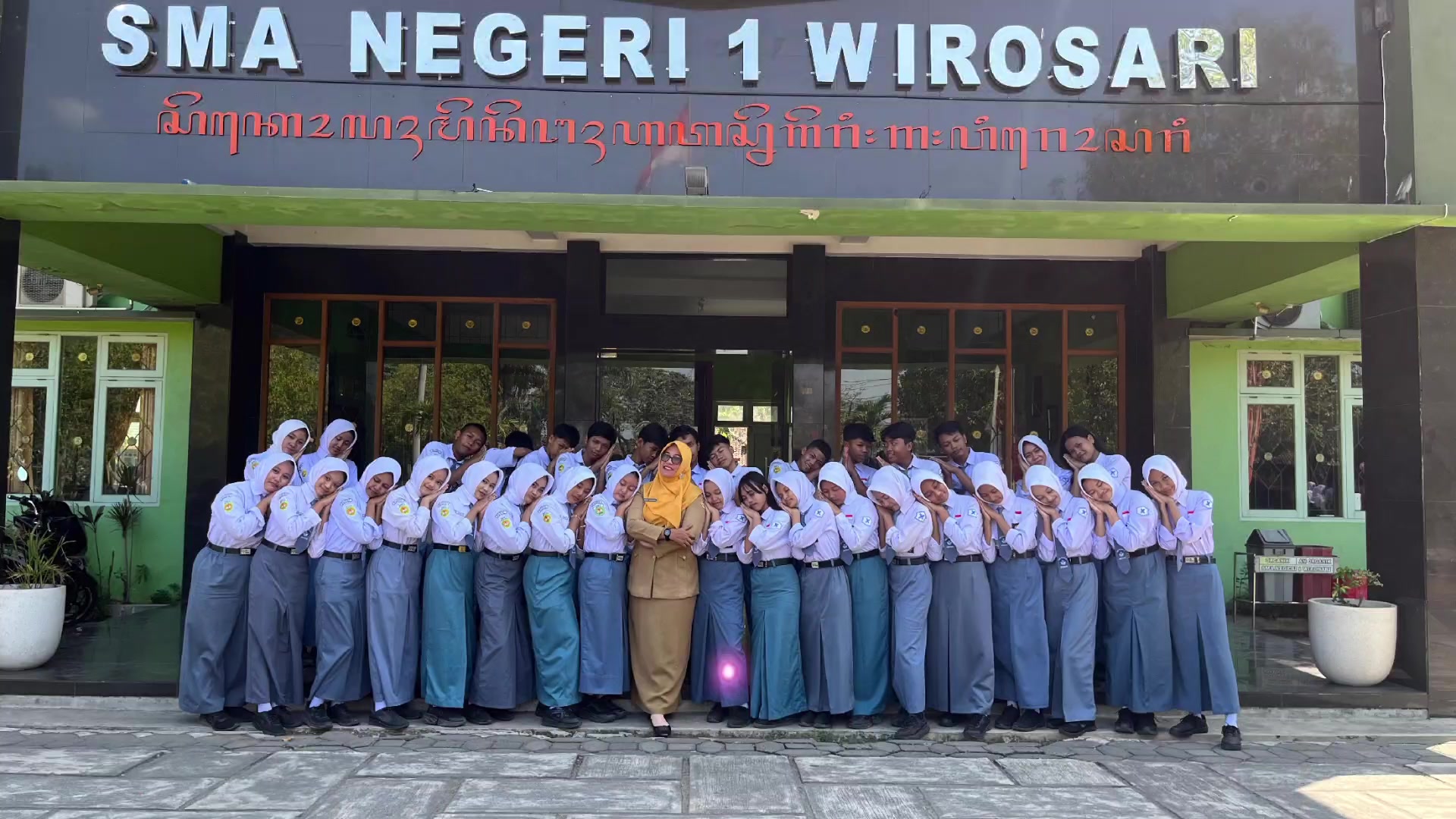 @ambarwidya