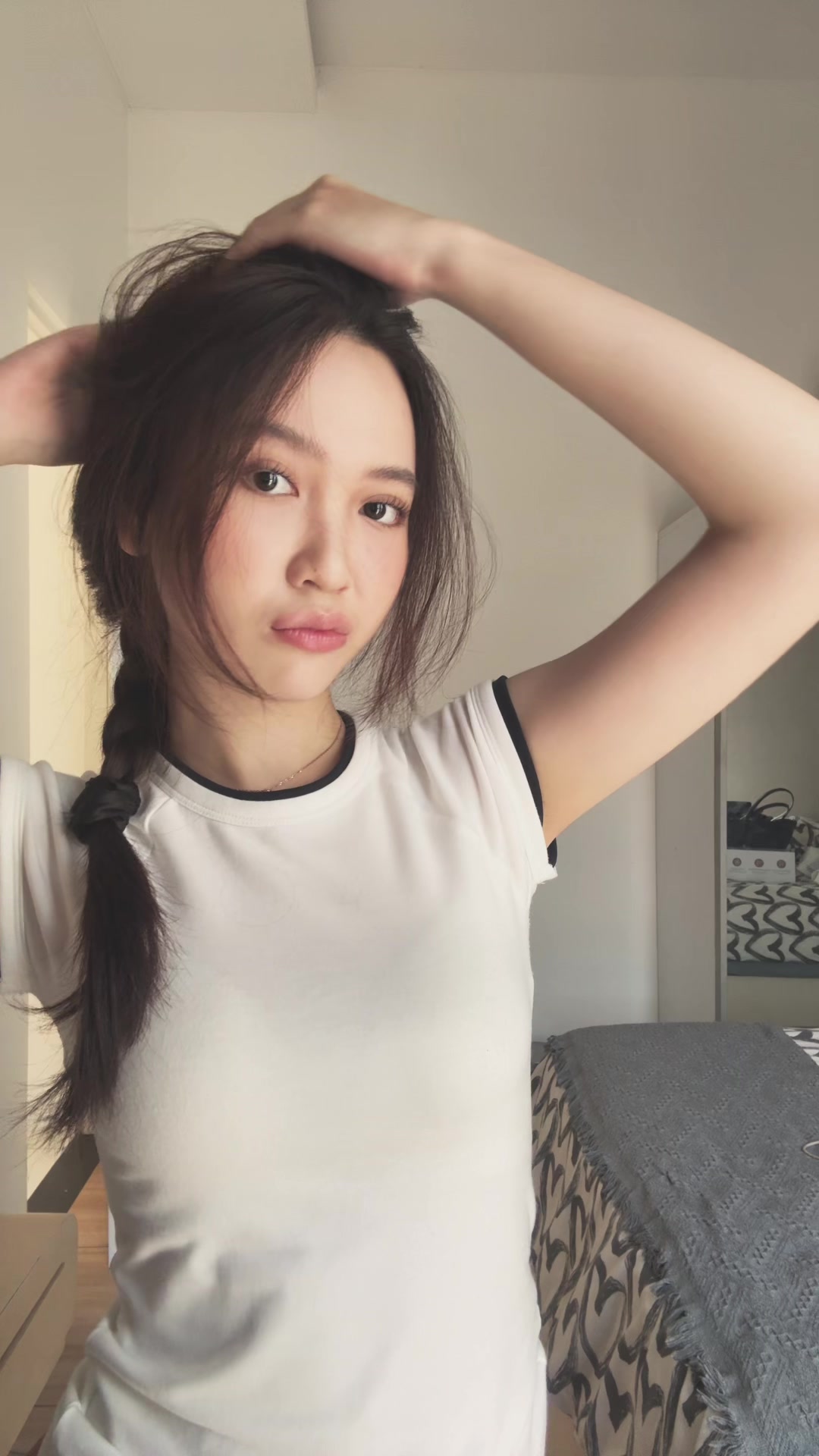 @lareina