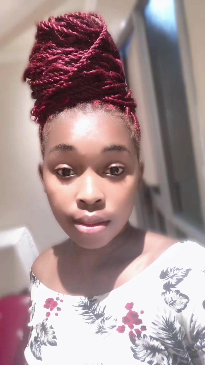 @Ana☠️