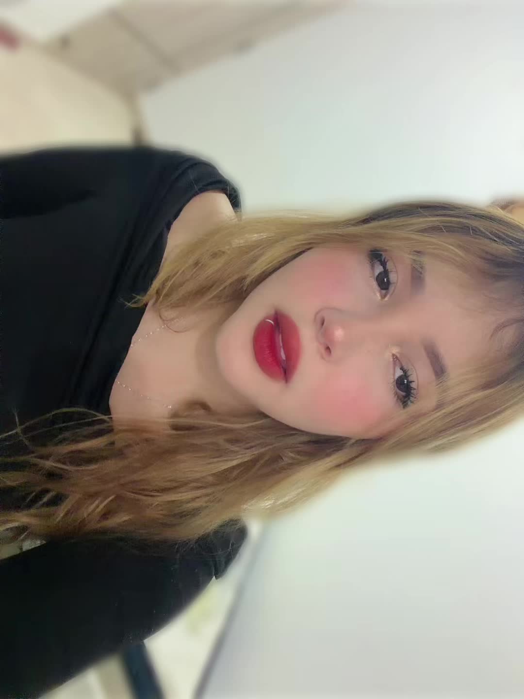 @rousita🪭