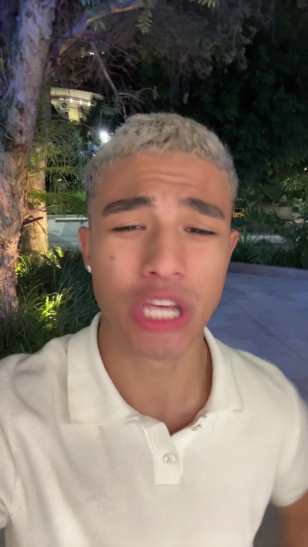 @𝐇𝐮𝐠𝐨 🦦