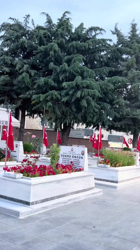 @🦋💫🌺Gülsüm Ünal🌺💫🦋