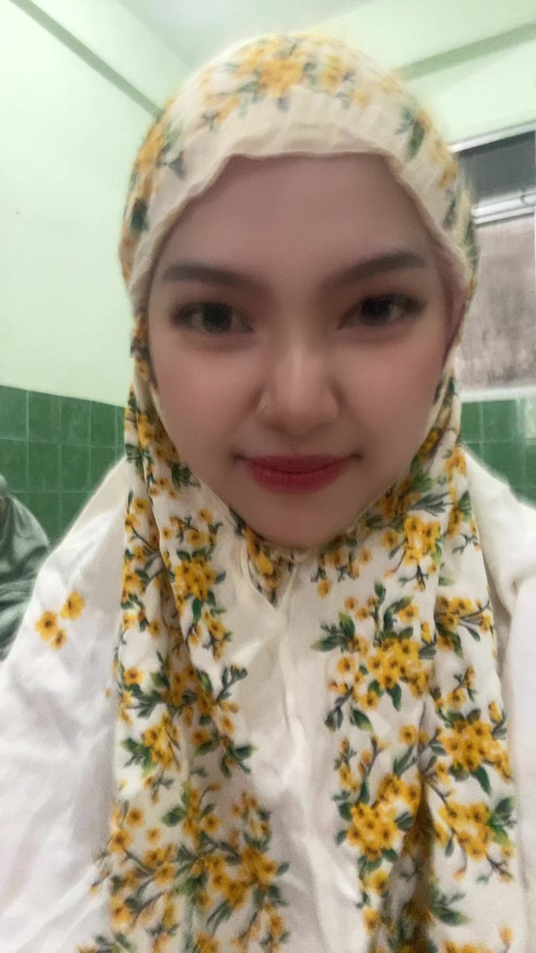 @Yolalalaaa