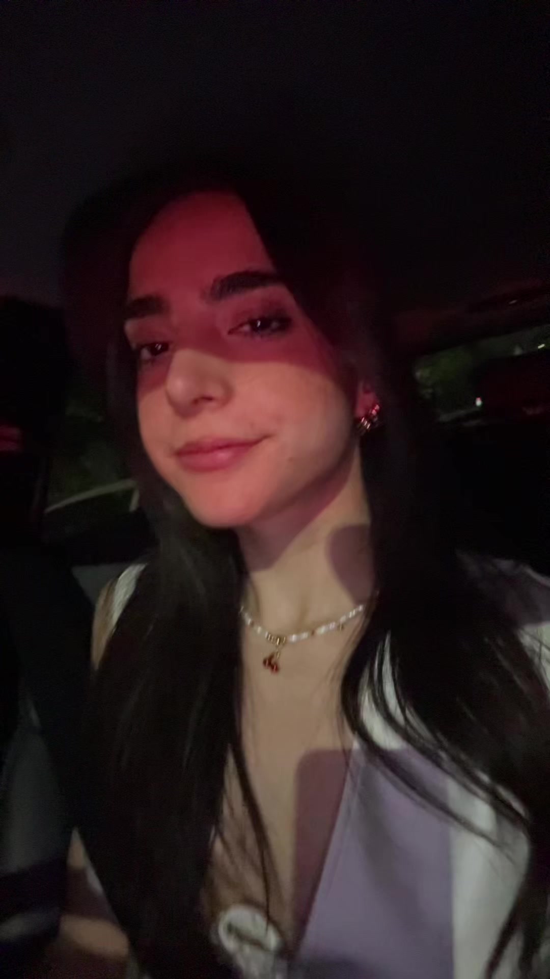@_amara_oficial