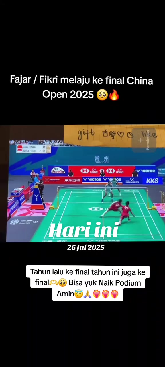 @𝐓𝐢𝐚🏸