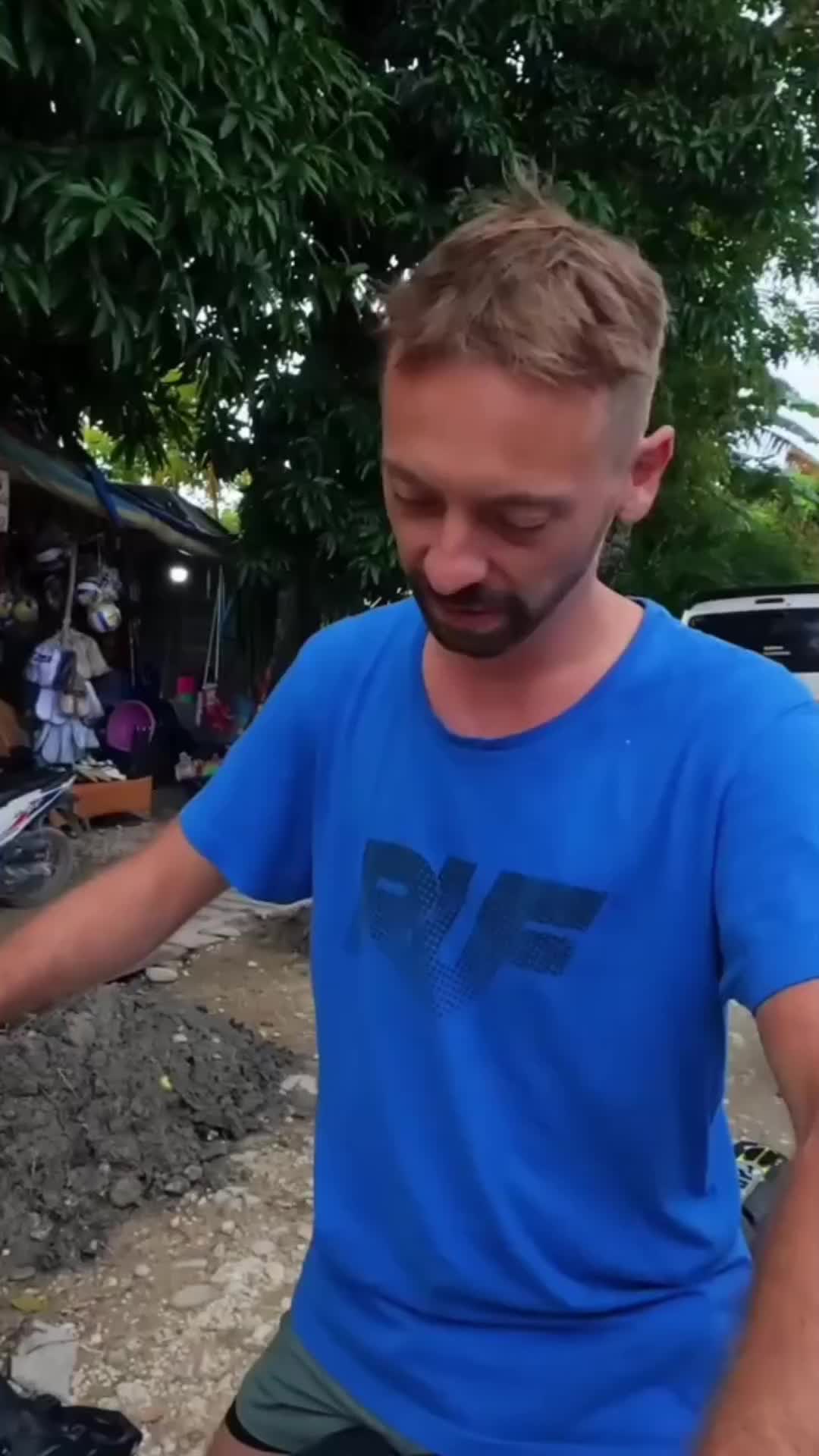 @𝑅𝑖𝑢