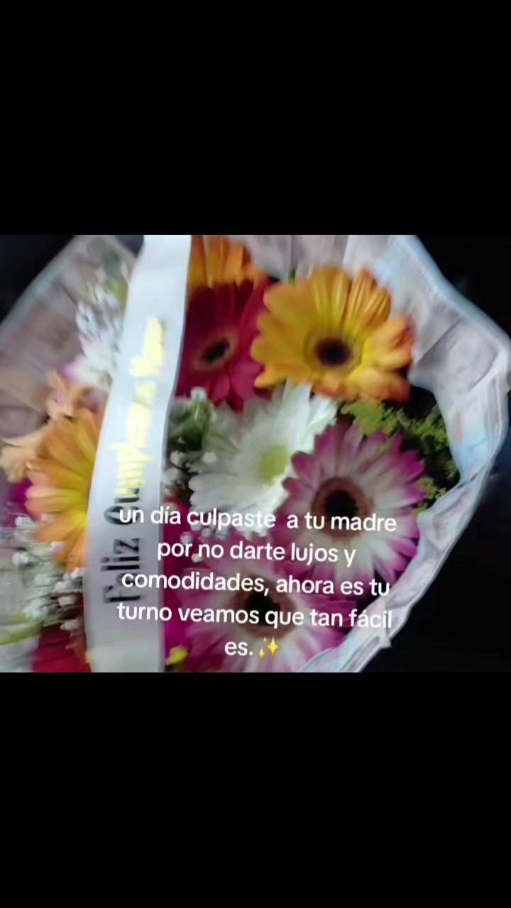 @𝒴ℯ𝒾𝓁𝒾 💕