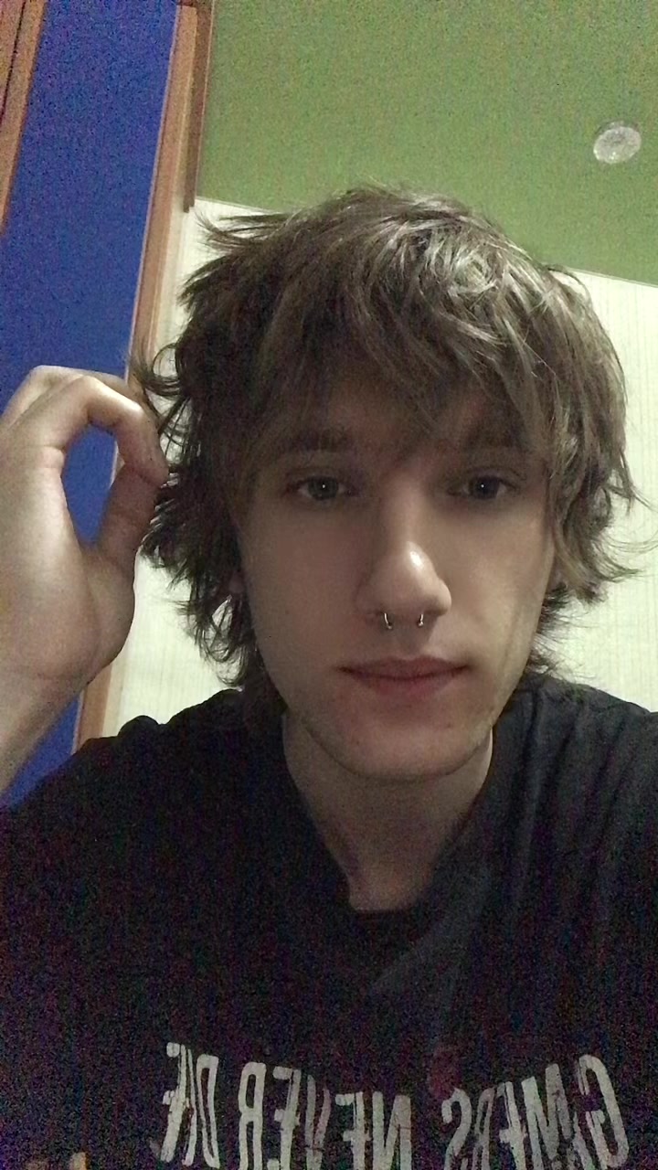 @apathetic⭑