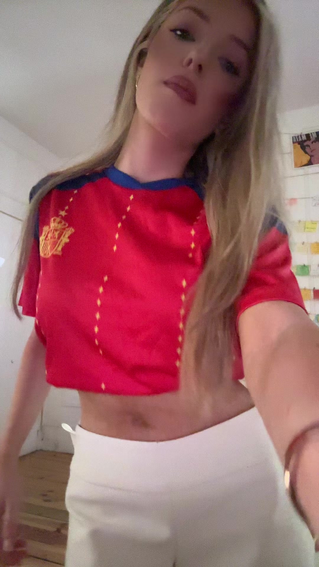 @Em777