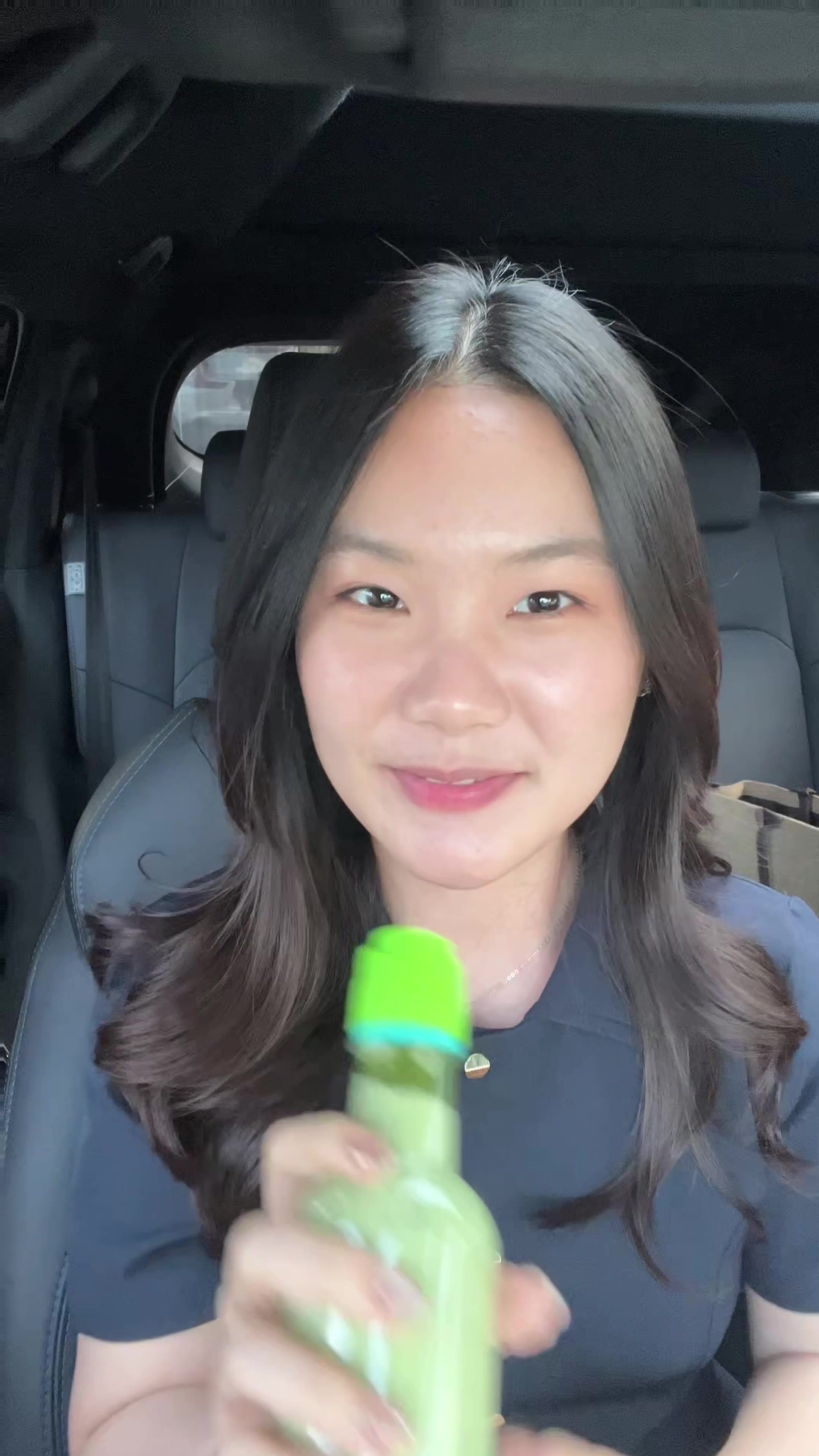 @Ivana Tan