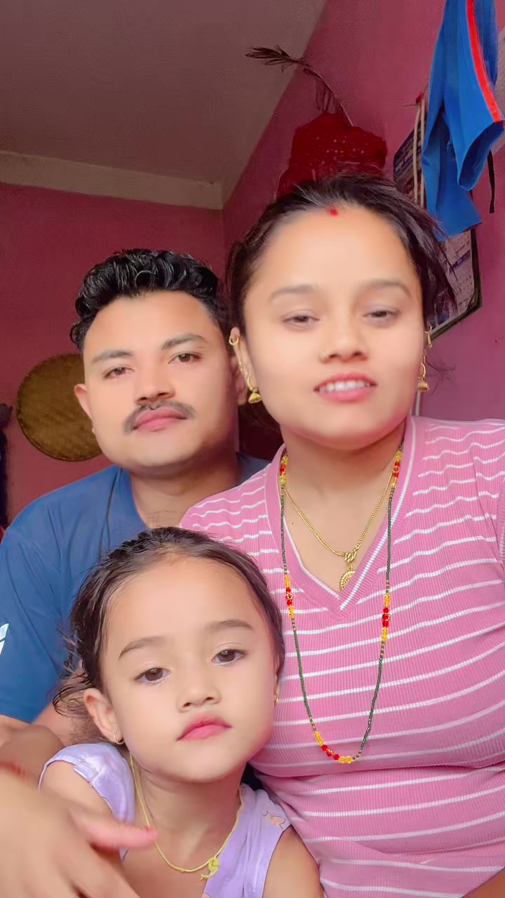 @सुमिना थापा