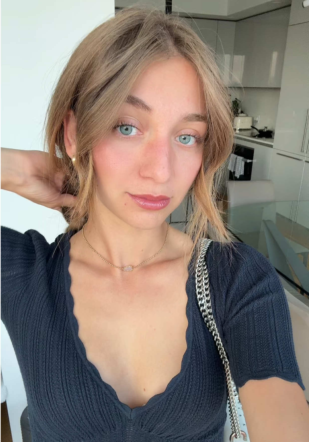 @Andrea Kapusy