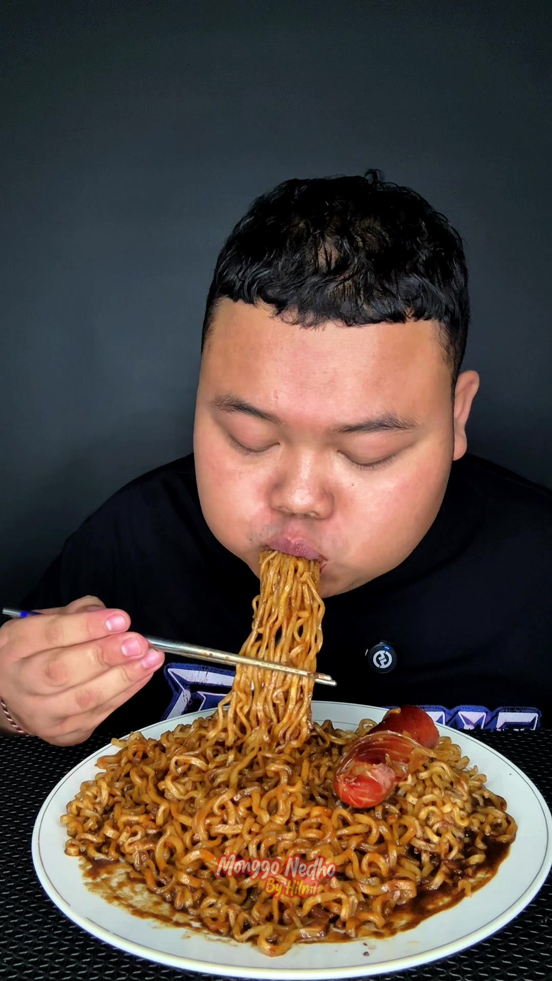 @Monggonedho