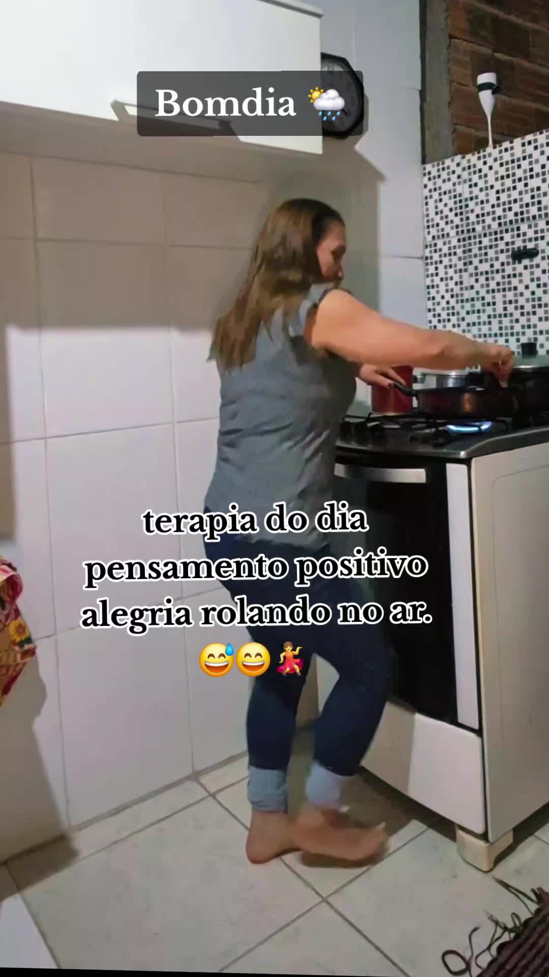 @Lilifeliz