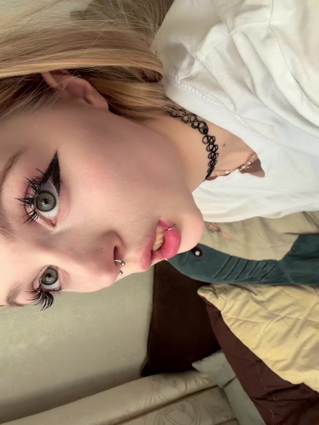 @Марисова