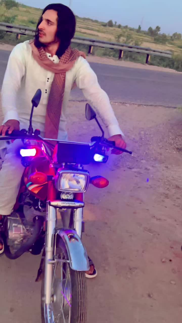 @دانش لالا