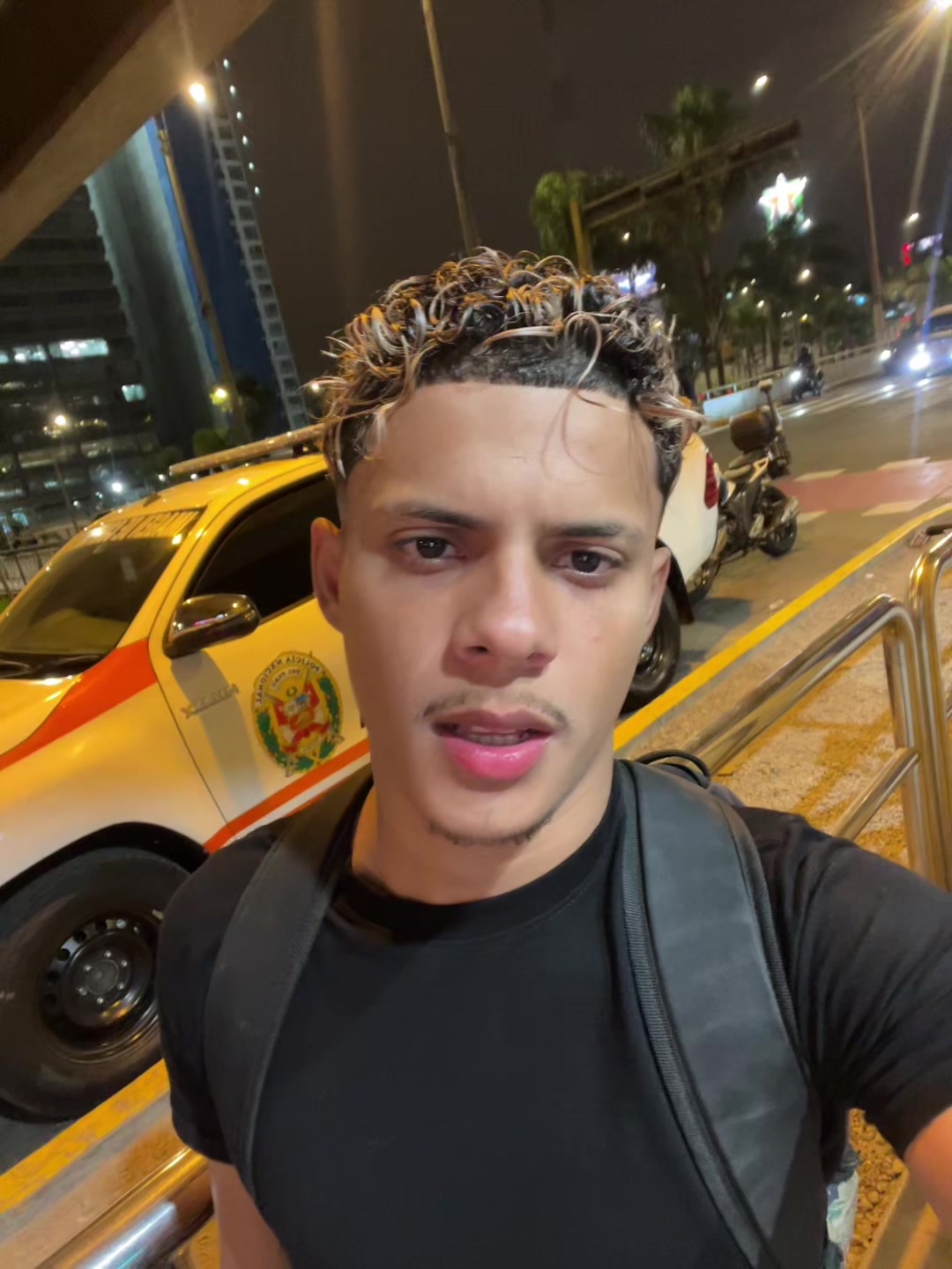 @Soyalejandro