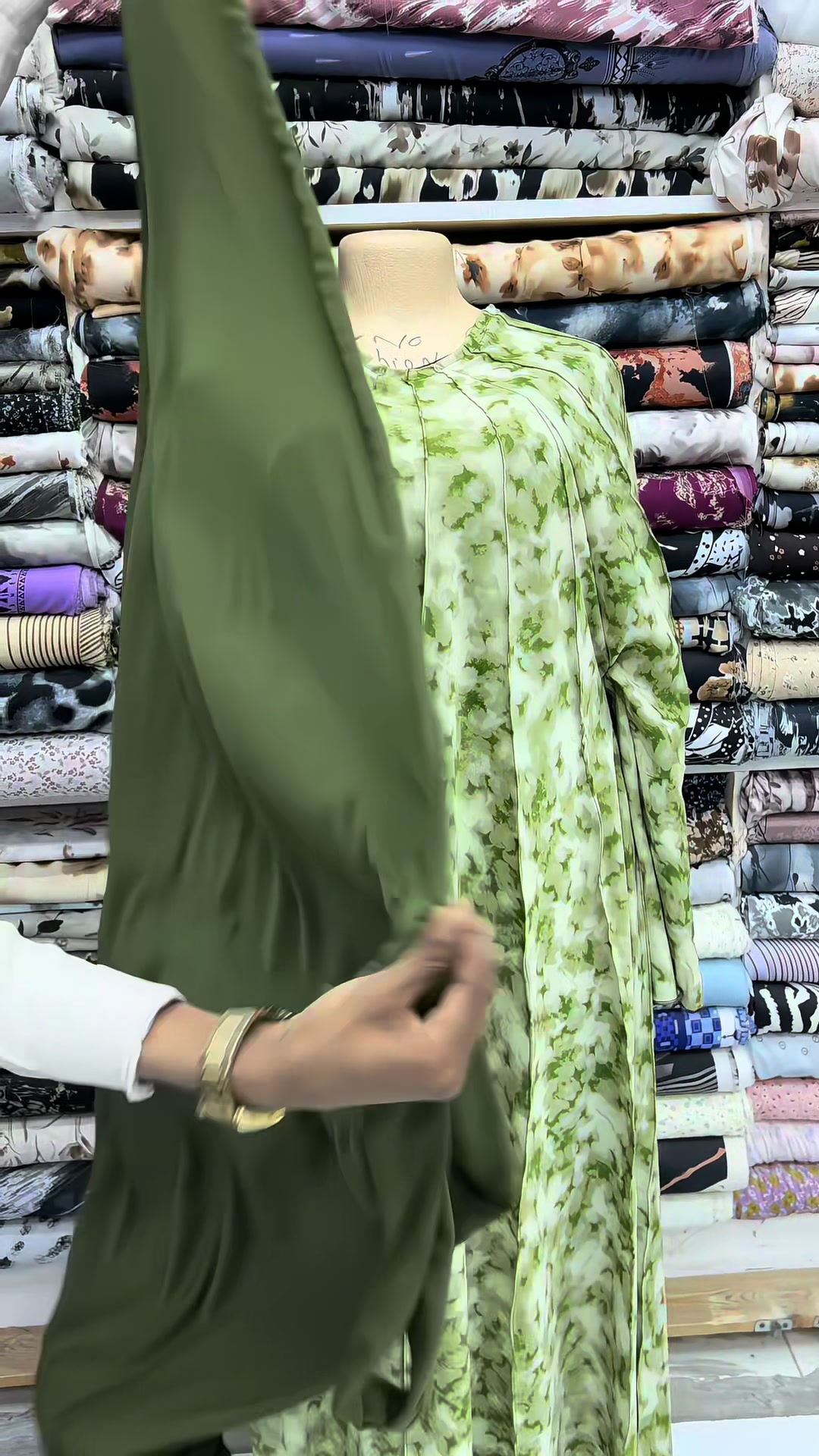 @Carwo Dooq Fashion