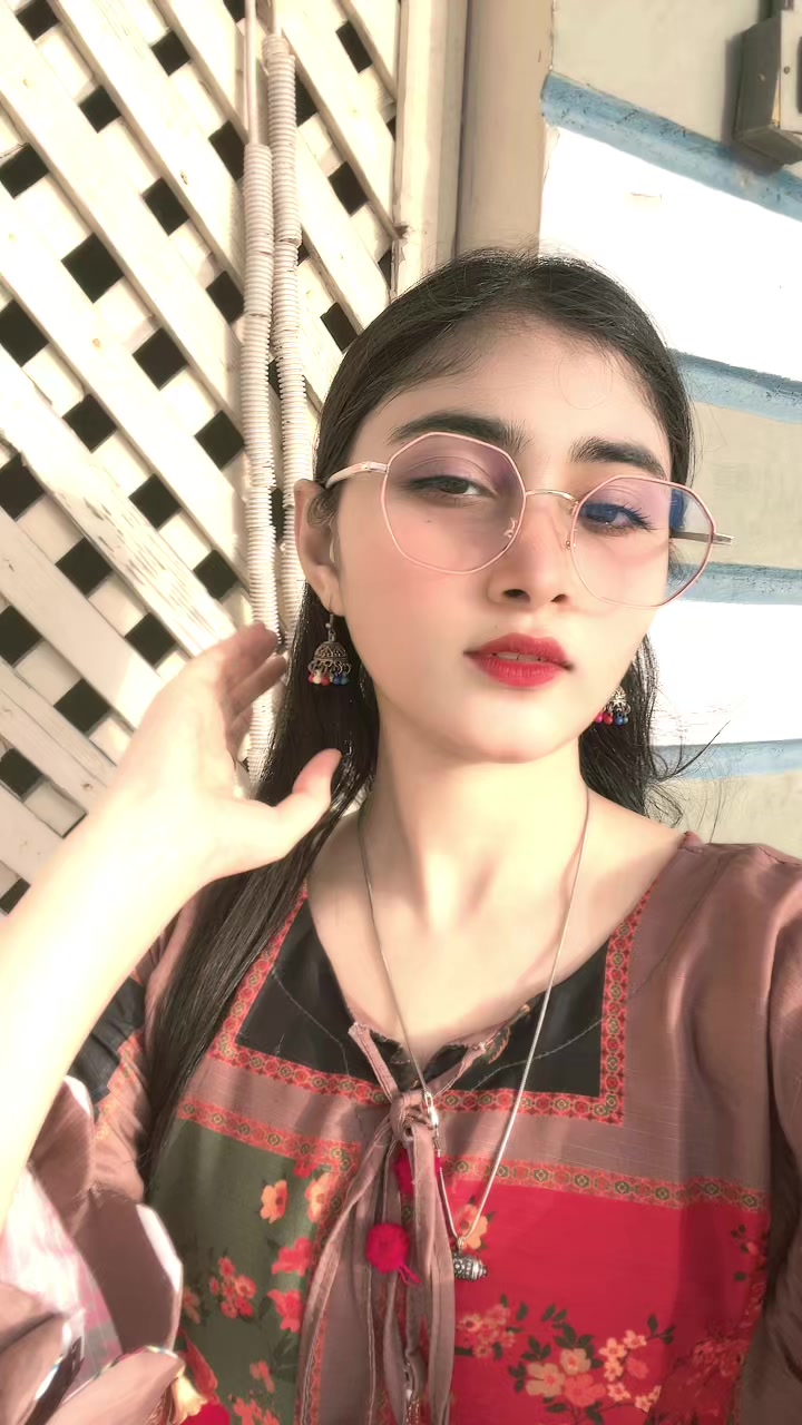 @princess sargun 01💘