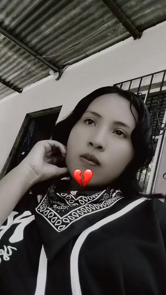 @mi t&oacute;xica 😈👻😘🇸🇻🇸🇻