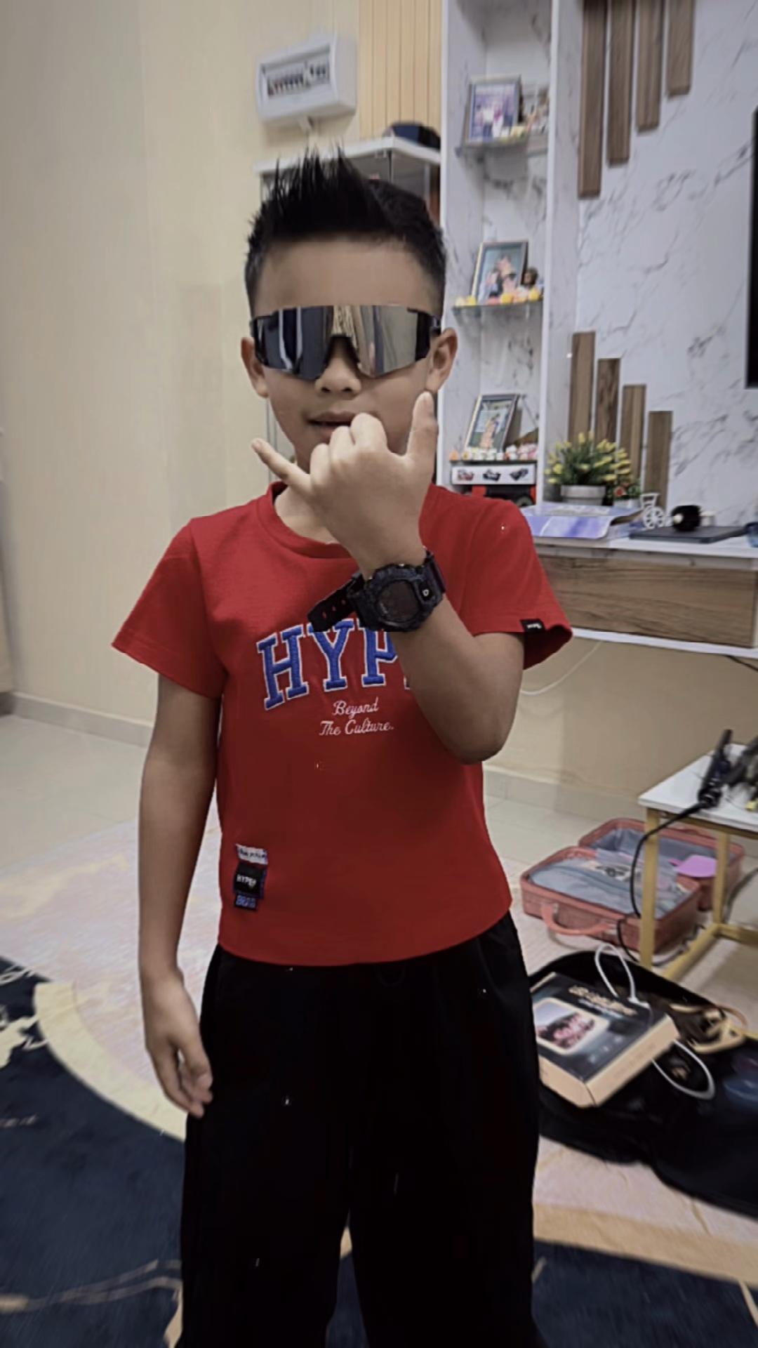 @𝗠𝗘𝗞𝗬𝝠🐉