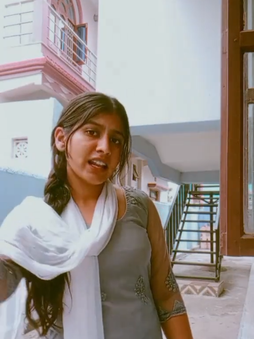 @komal jha💫