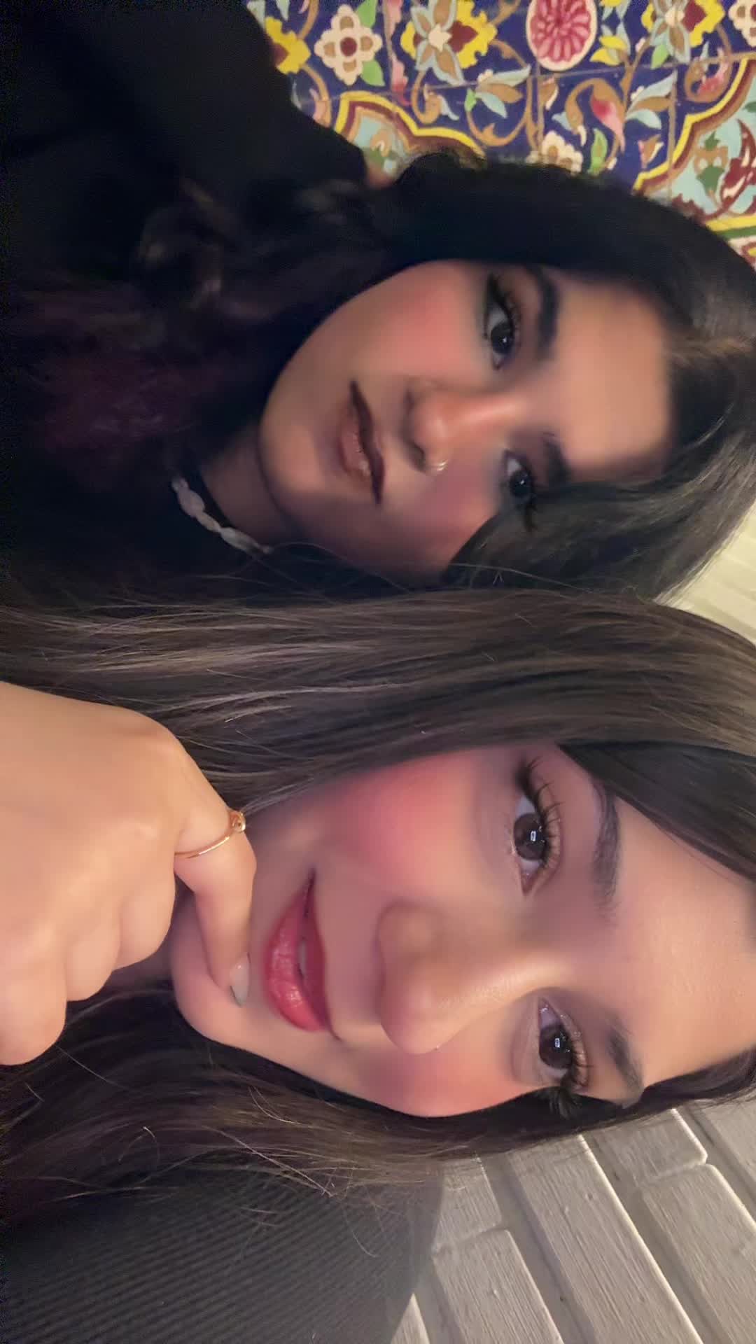 @Helia