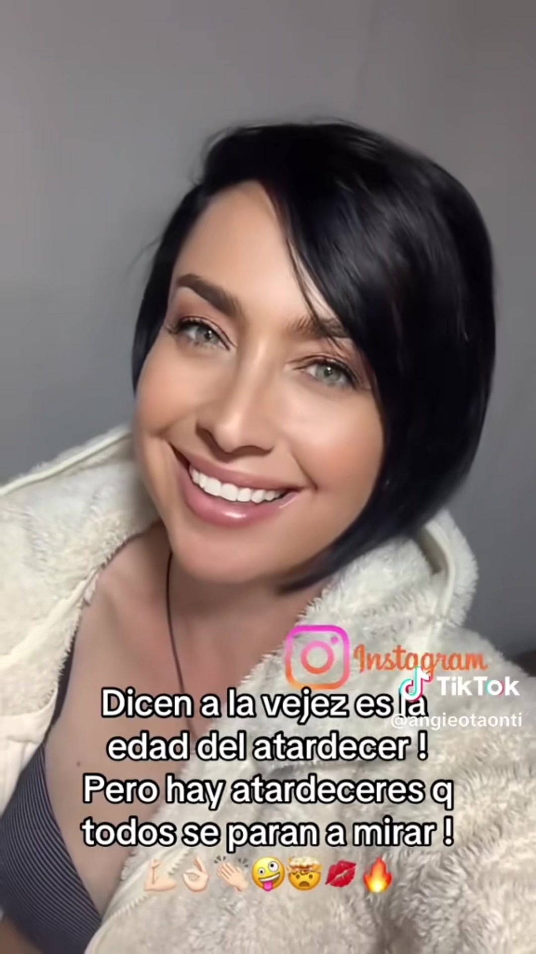 @Angela María Otálora
