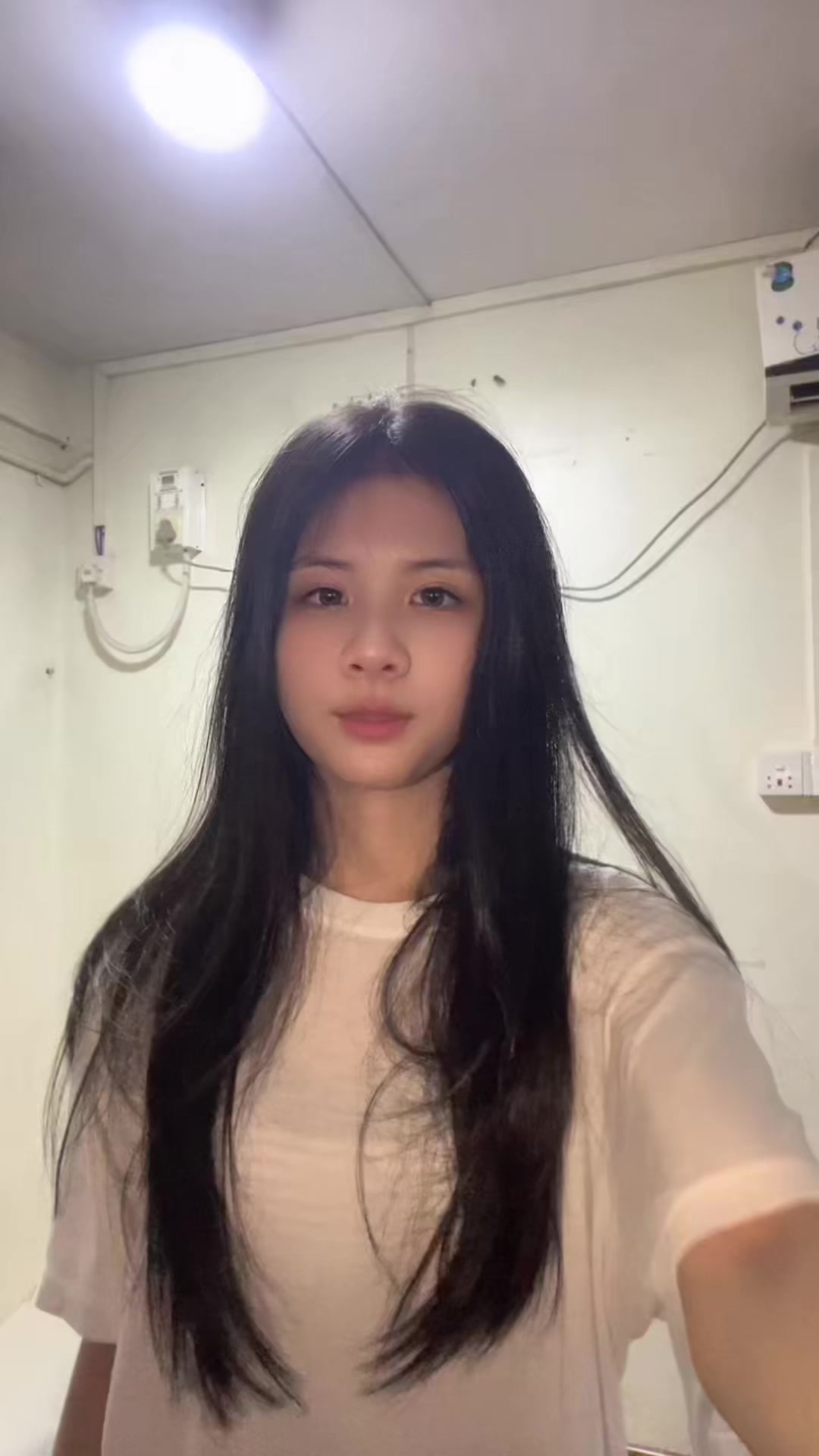 @Vera