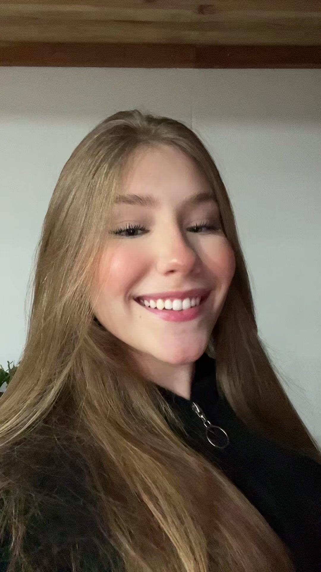 @Larapmendonca_