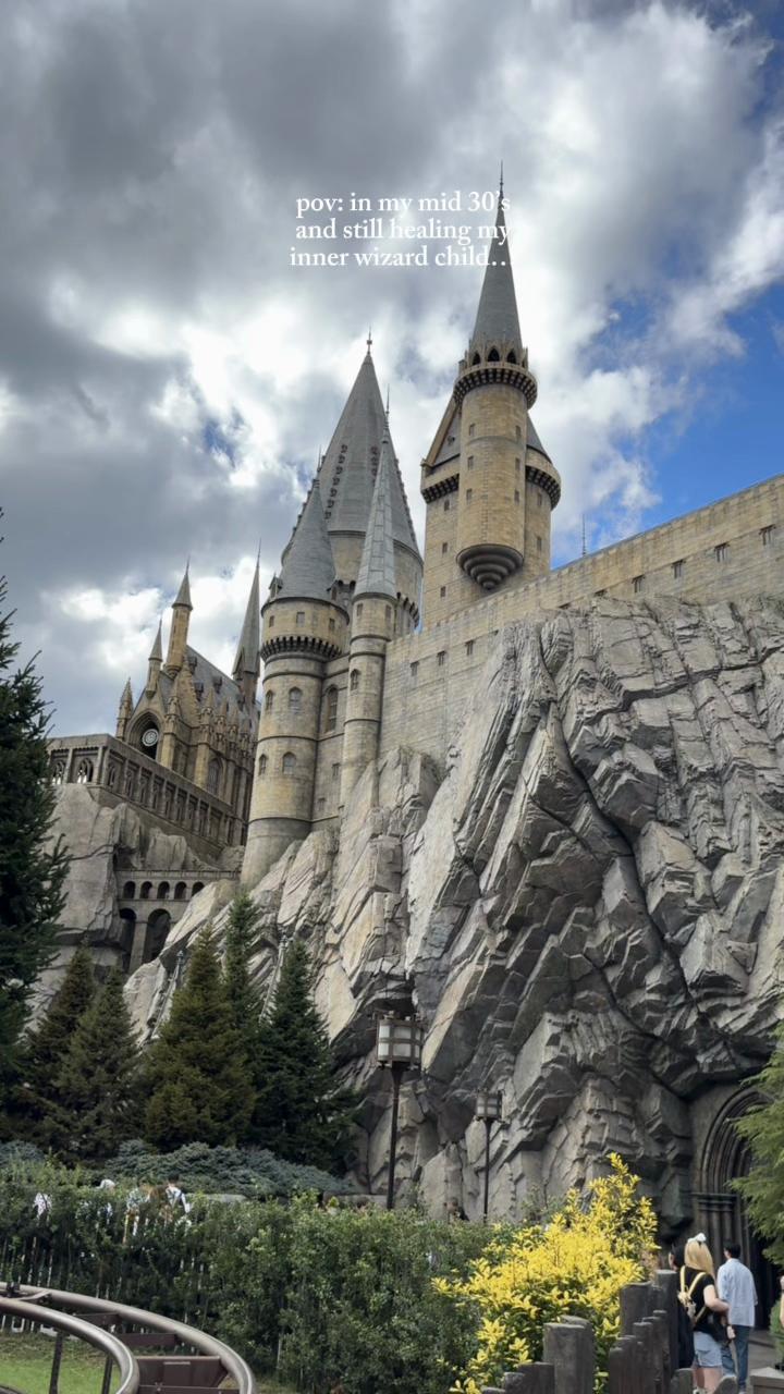 @LloydieTravels