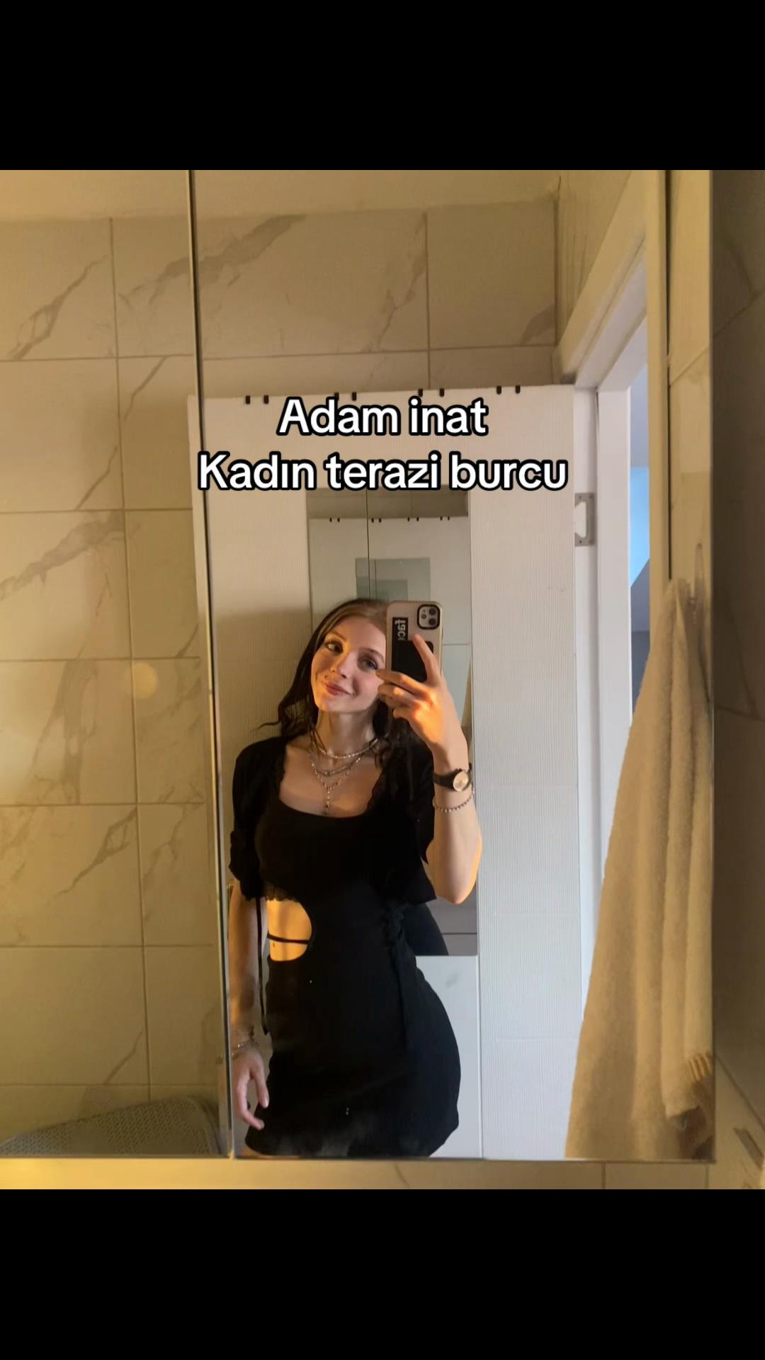 @_.adenn3