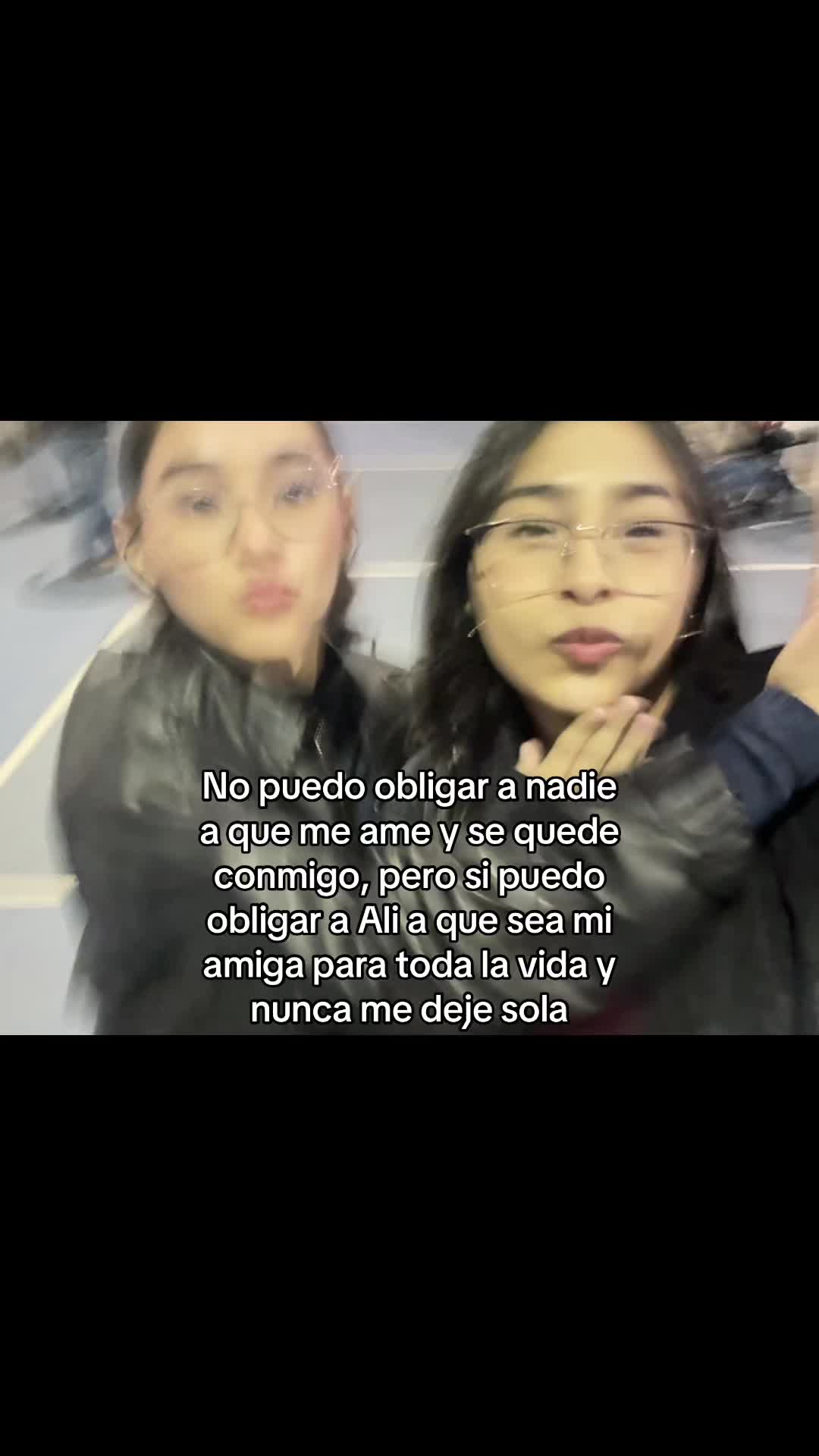 @aliki