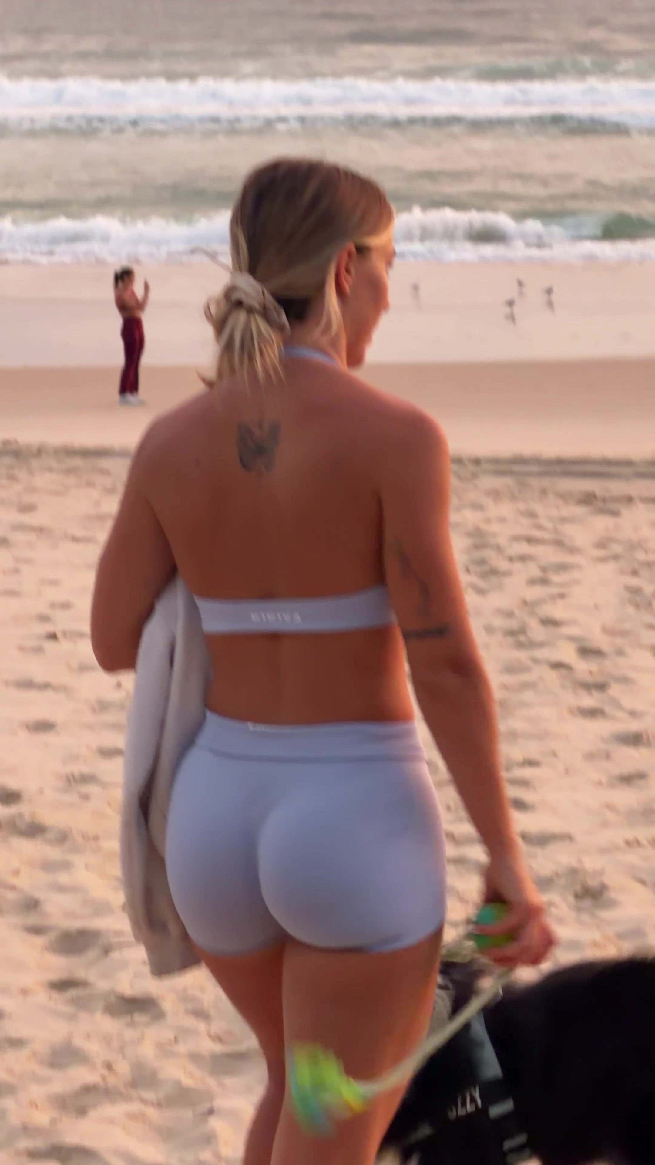 @Rebeccamcleod