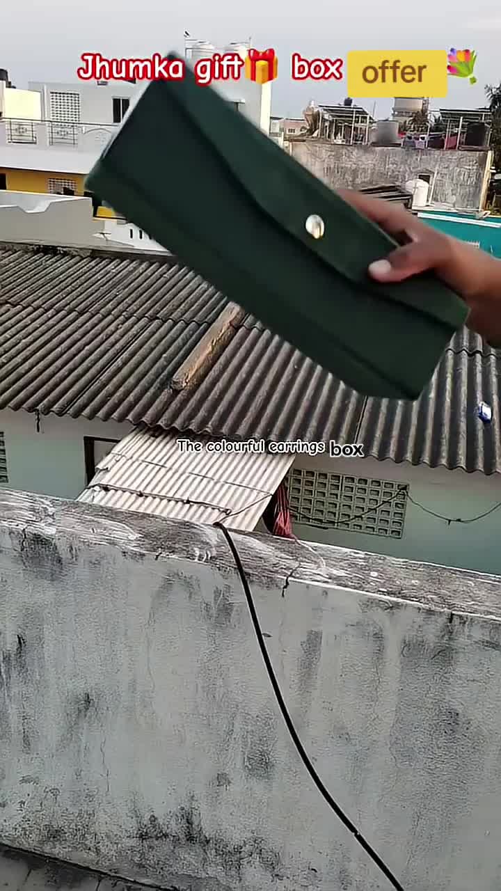 @Niro