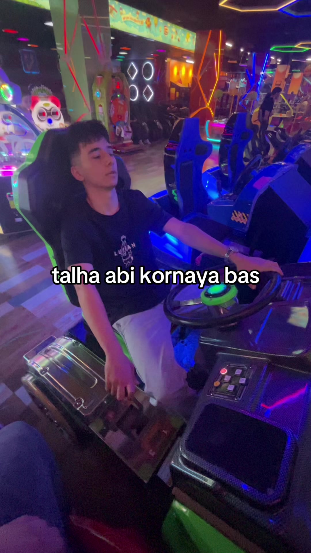 @&uuml;&ccedil;başlıklıbalıklar
