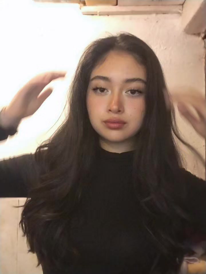@𝓡𝓸𝓶𝓲 🩷