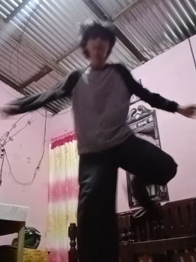 @poyoyoi