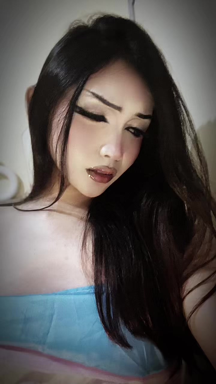 @alfera.iris
