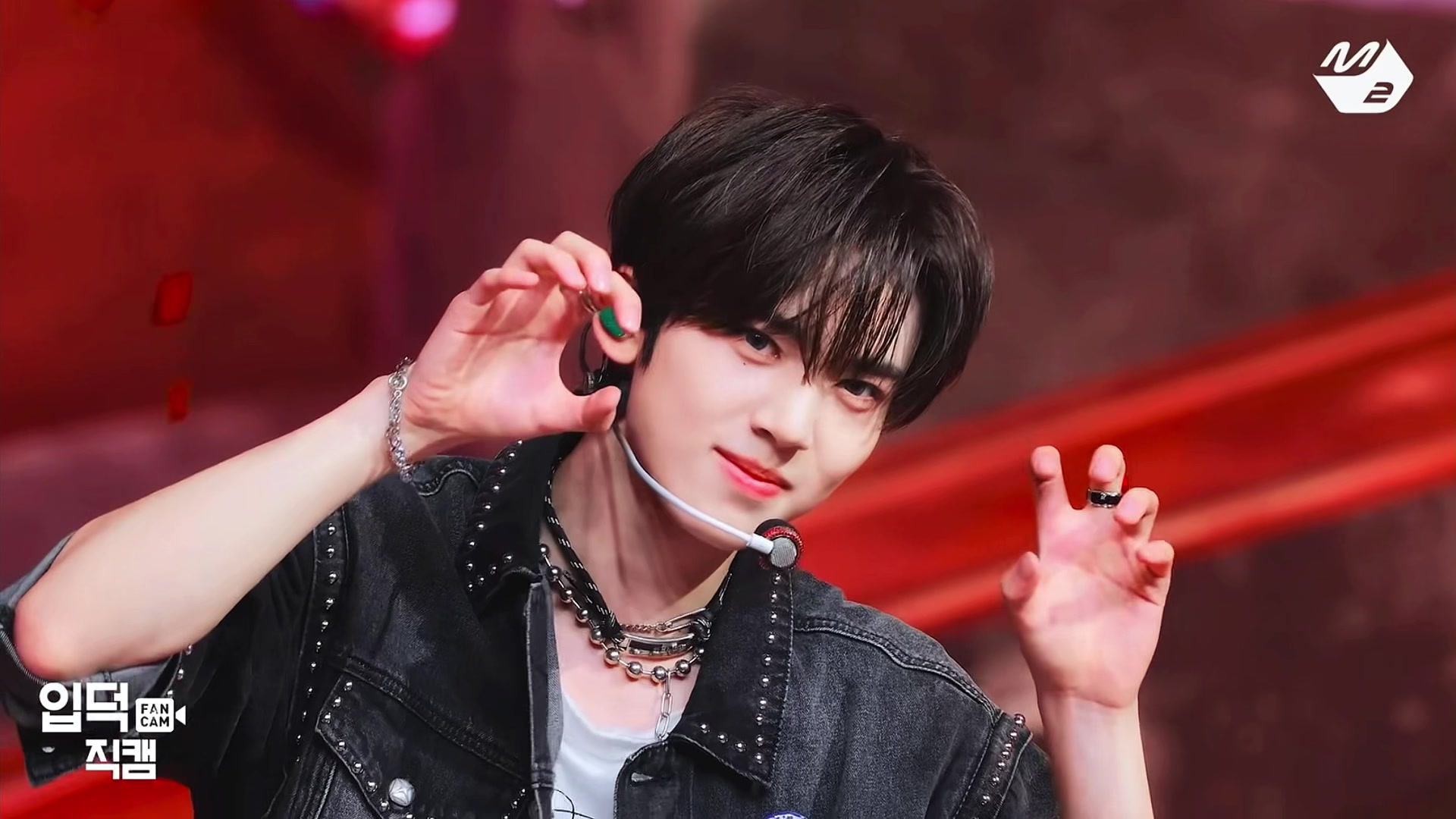 @ᗰIᗰI._.