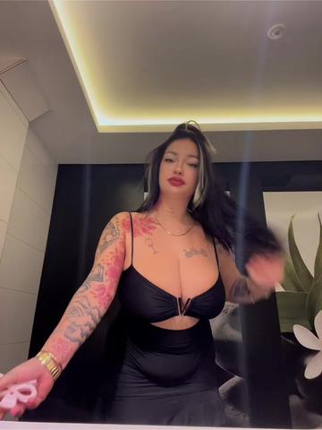 @Larviiya_oo