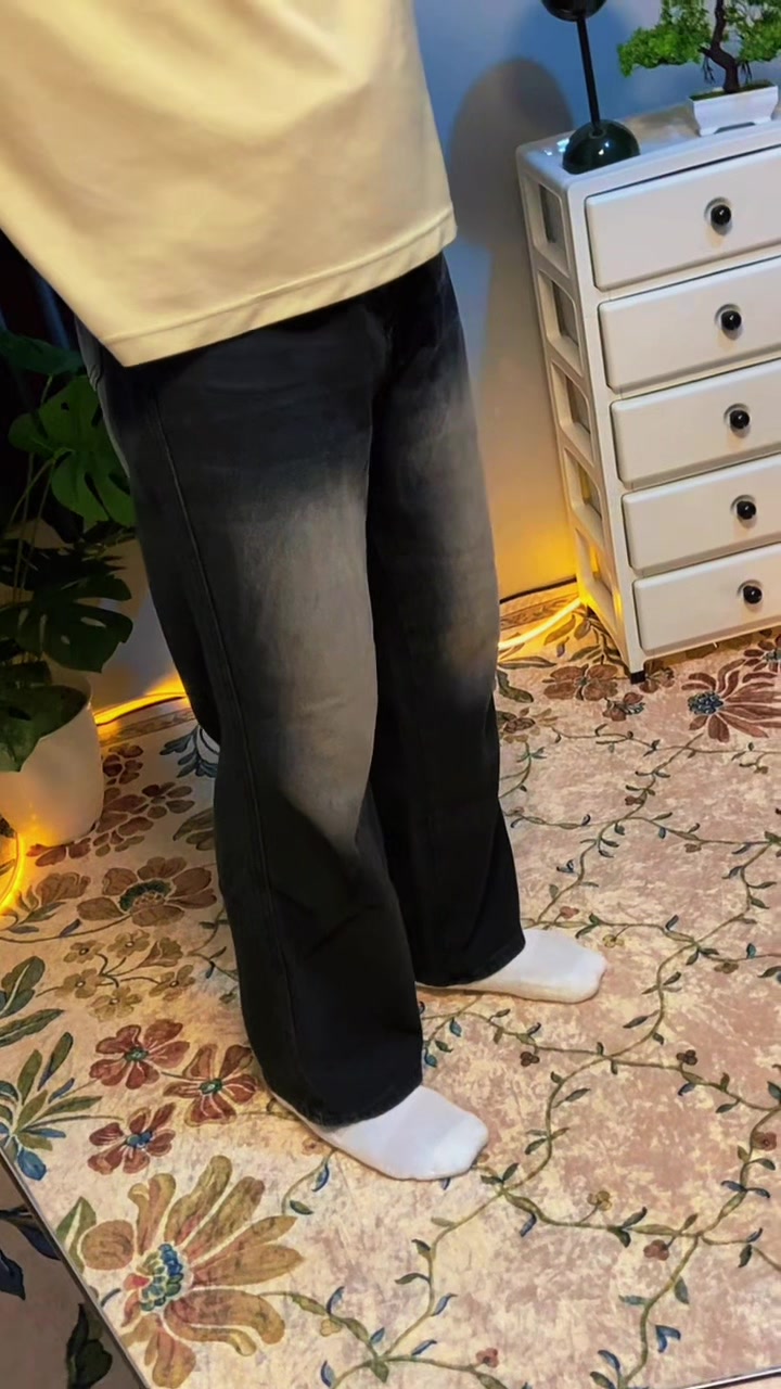 @OutfitCorner