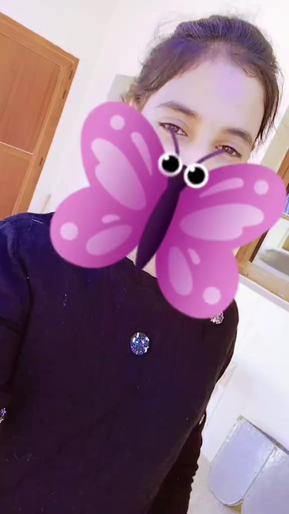 @Smiley queen 👸 ✨️ 💖...