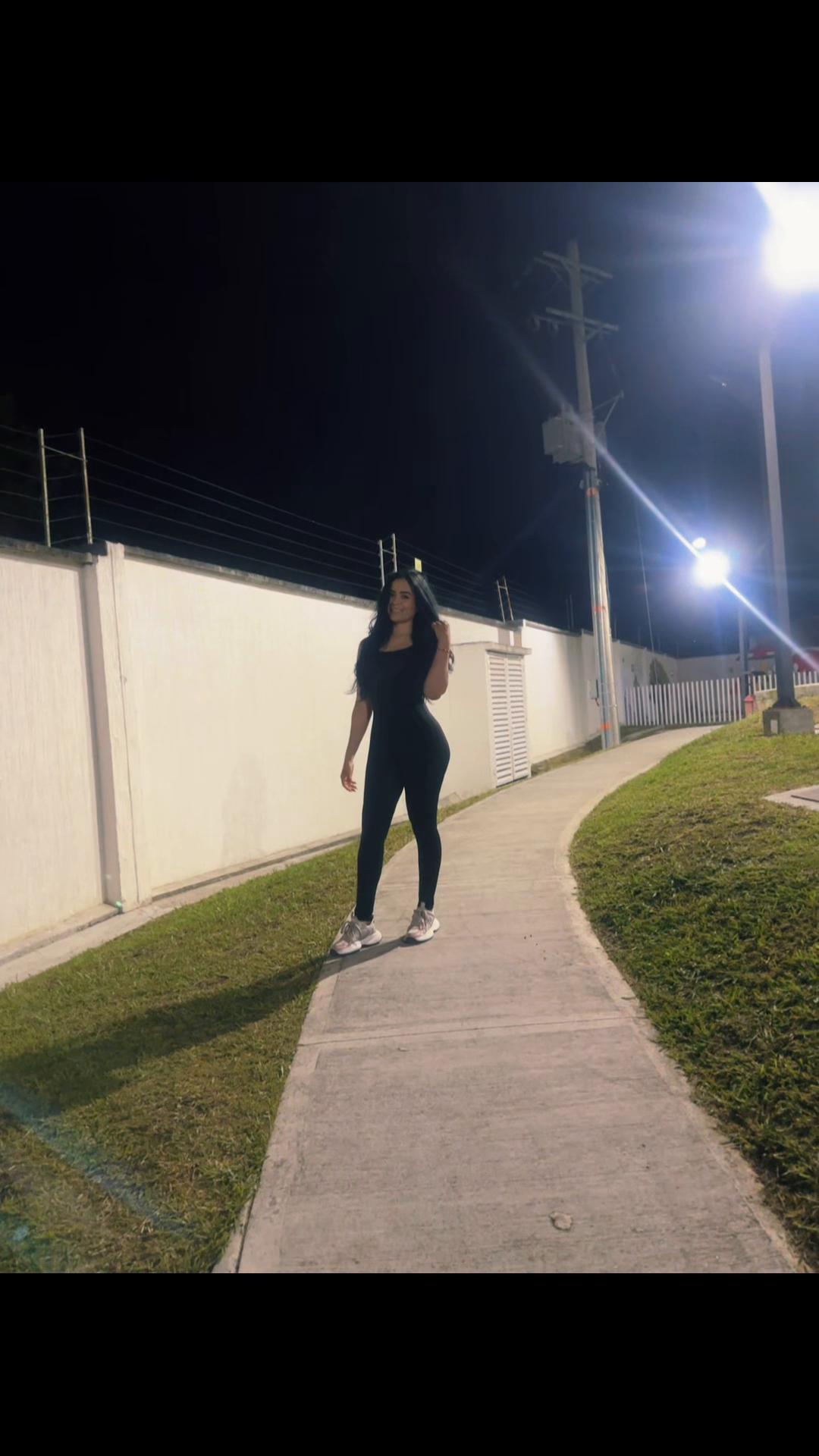 @🩷Caroline Castro 🩷
