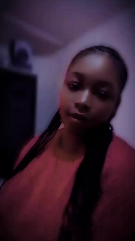 @busty baddie 🥰💃