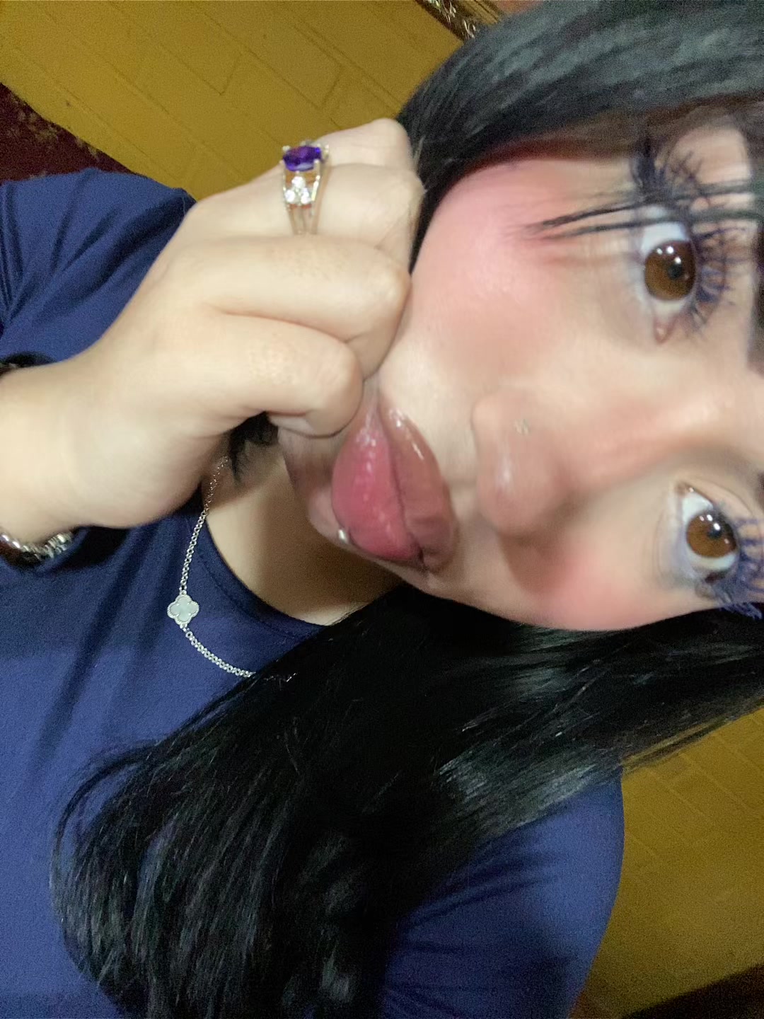 @g3neesiiisssss