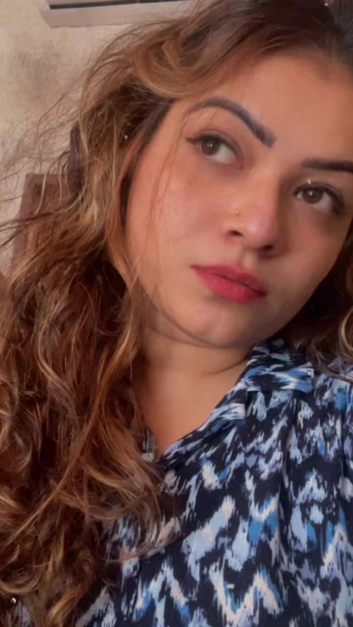 @Sana Jay 🦋