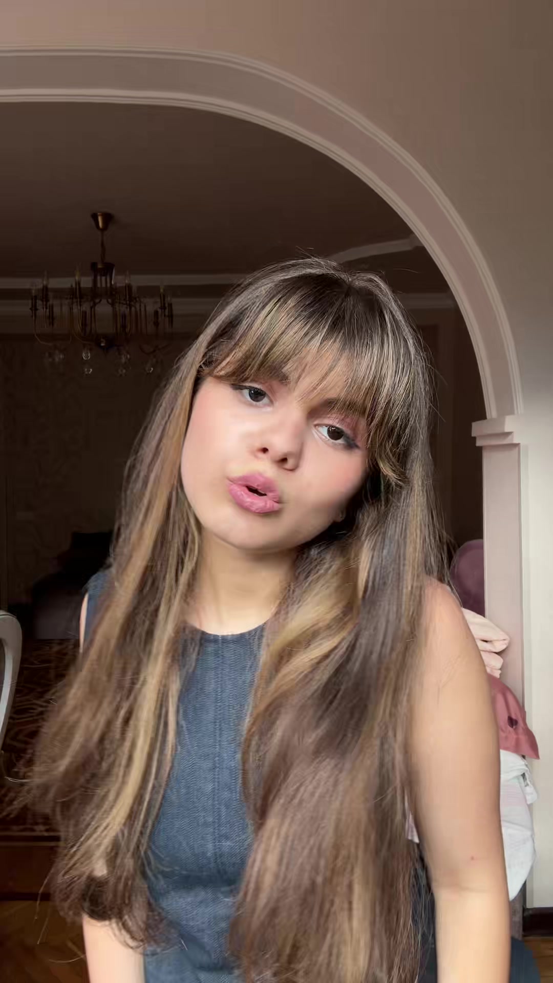 @Lucy_Lee