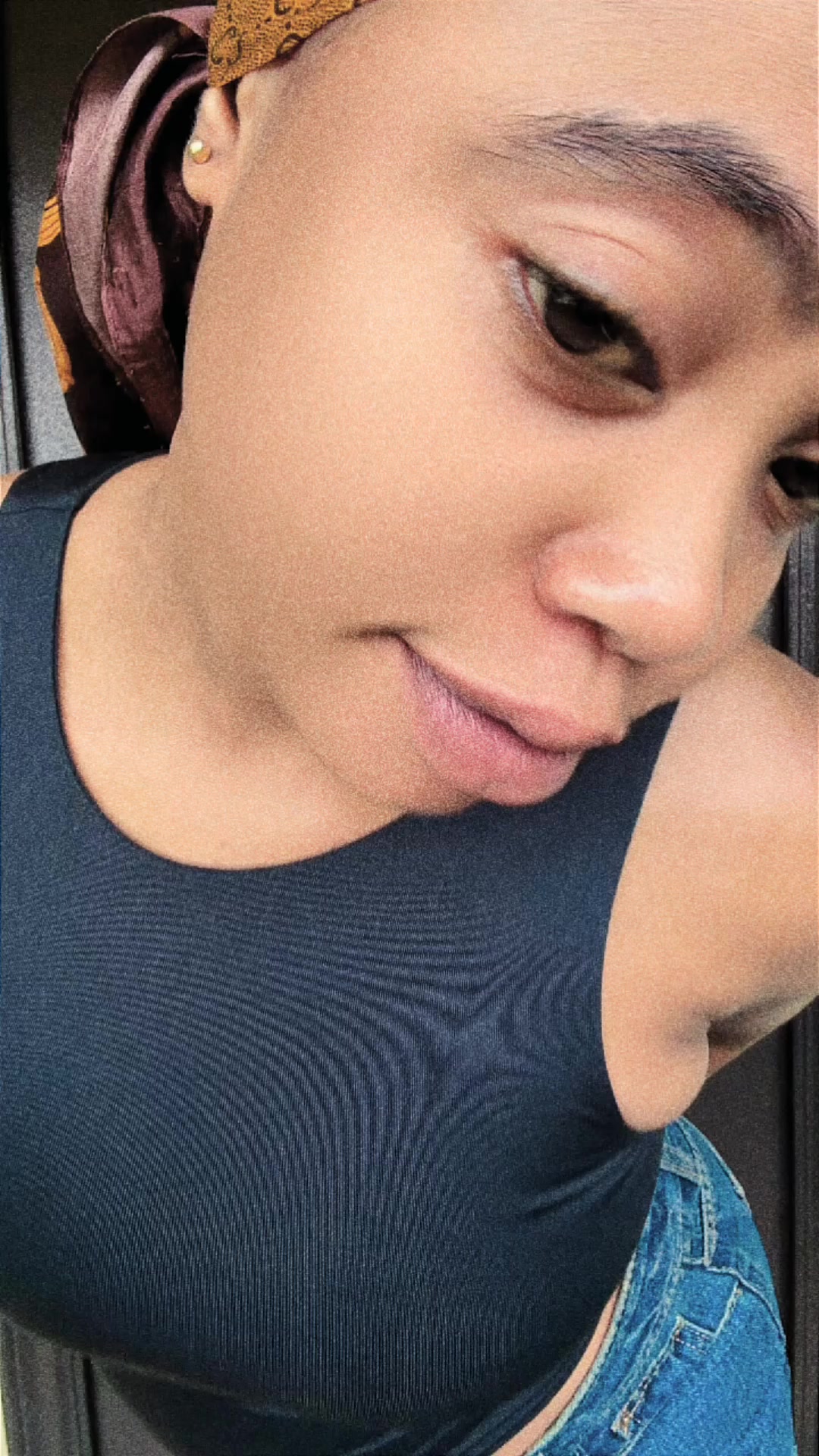 @Madam Bronii🤭🤍💎👩🏫🌎